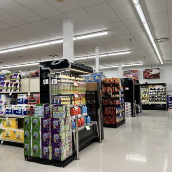 Fareway Stores - Inside - Grocery Near Me - Council Bluffs, Iowa Fareway Stores - Inside - Grocery Near Me - Council Bluffs, Iowa