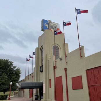 Billy Bob's Texas - Music Venues Near Me - Fort Worth, Texas Billy Bob's Texas - Music Venues Near Me - Fort Worth, Texas