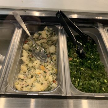Eli's Table - Salad options at the end of the night - Mediterranean Near Me - Toronto, Ontario