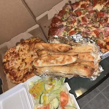 Angela's Pizzeria - Small cheese pizza Large Angela's deluxe Garden salad Bread - Pizza Near Me - Rockwood, Michigan Angela's Pizzeria - Small cheese pizza Large Angela's deluxe Garden salad Bread - Pizza Near Me - Rockwood, Michigan