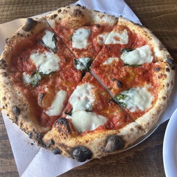 Pizza Norcia - Margherita - Pizza Near Me - El Dorado, California Pizza Norcia - Margherita - Pizza Near Me - El Dorado, California