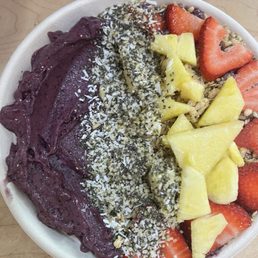 Acai bowl