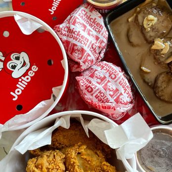 Jollibee - Original Chicken Sandwich, chicken 6pc Chickenjoy Bucket, Burger Steak Family Pack - Chicken Shop Near Me - Sterling Heights, Michigan