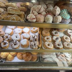 Santos Bakery - Donuts