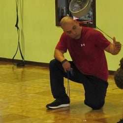 High Definition Training - Coaching through a proper push up.