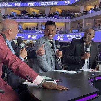 Sacramento Kings - Matt Barnes - Professional Sports Teams Near Me - Sacramento, California Sacramento Kings - Matt Barnes - Professional Sports Teams Near Me - Sacramento, California