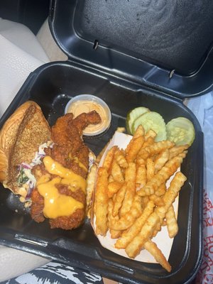 Dave's Hot Chicken by null