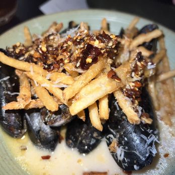 Hook & Line - Mussels - Seafood Near Me - Santa Cruz, California