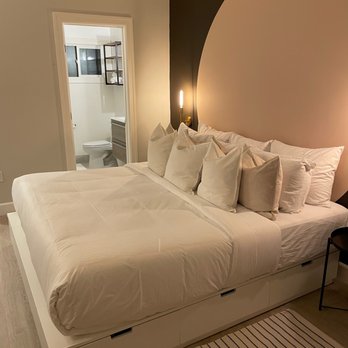Laguna Beach Lodge - Hotels Near Me - Laguna Beach, California Laguna Beach Lodge - Hotels Near Me - Laguna Beach, California