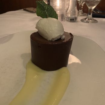 Atlantic Fish - Boston Cream Pie - Seafood Near Me - Boston, Massachusetts