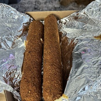 Alphonso's The Original - Mozzarella Sticks - Pizza Near Me - West Allis, Wisconsin