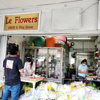 Le Flowers - Le Flowers in the Moiliili neighborhood. - Florists Near Me - Honolulu, Hawaii Le Flowers - Le Flowers in the Moiliili neighborhood. - Florists Near Me - Honolulu, Hawaii