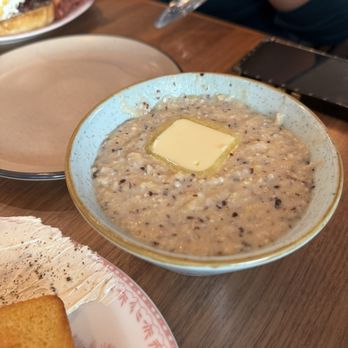 Joyce - Grits - Southern Near Me - Los Angeles, California Joyce - Grits - Southern Near Me - Los Angeles, California