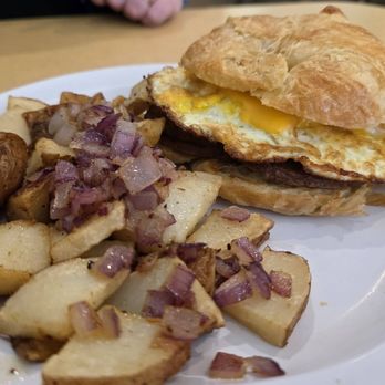 Secret Garden Cafe - Cafes Near Me - Jacksonville, Florida