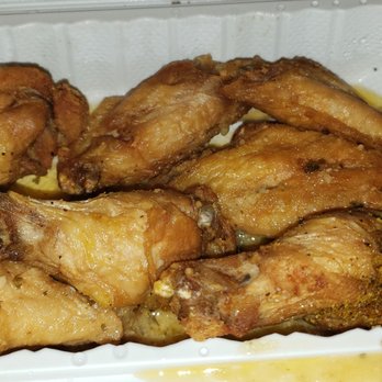shark's fish and chicken - garlic parmesan and lemon pepper wings and cheese fries - Chicken Wings Near Me - District Heights, Maryland shark's fish and chicken - garlic parmesan and lemon pepper wings and cheese fries - Chicken Wings Near Me - District Heights, Maryland