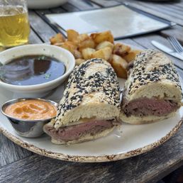 Amazing French Dip sandwich! Amazing French Dip sandwich!