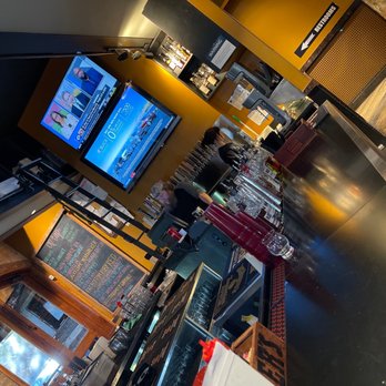 Urban Stack - Bar area - Burgers Near Me - Chattanooga, Tennessee Urban Stack - Bar area - Burgers Near Me - Chattanooga, Tennessee
