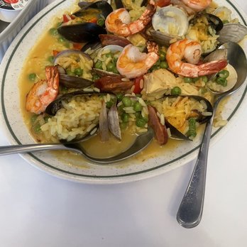 Perla Restaurant - Portuguese Near Me - Toronto, Ontario Perla Restaurant - Portuguese Near Me - Toronto, Ontario