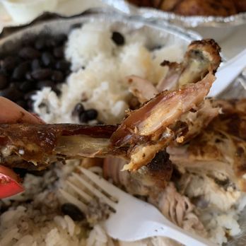 El Pollo III - Wings jerky?? How can it be this dry and dehydrated? - Peruvian Near Me - Brooklyn, New York