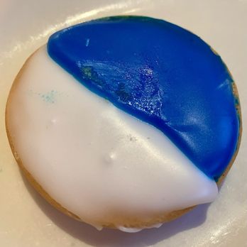 2nd Ave Deli - Chanukah blue & white cookie - Delis Near Me - New York, New York