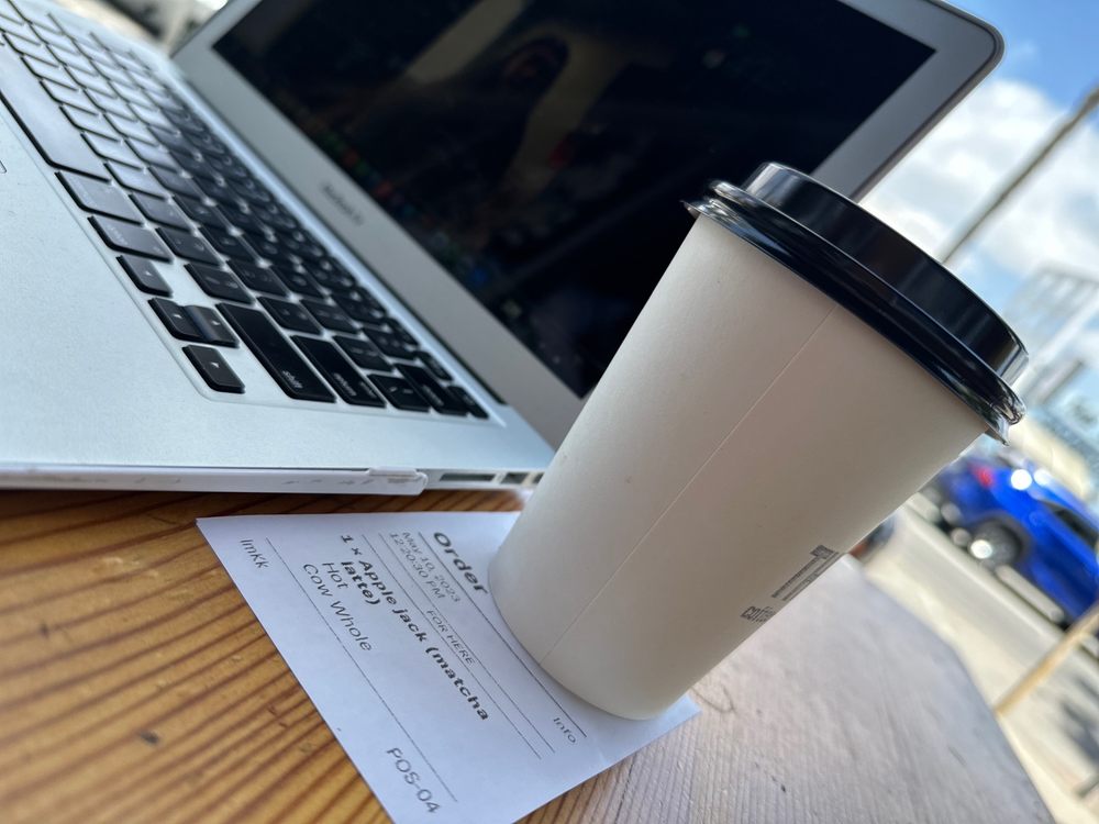 JOINT BAKERY CAFE 13718 Ventura Blvd, Sherman Oaks, California