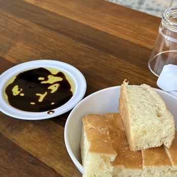 Pasta Sisters - complementary bread - Italian Near Me - Culver City, California Pasta Sisters - complementary bread - Italian Near Me - Culver City, California