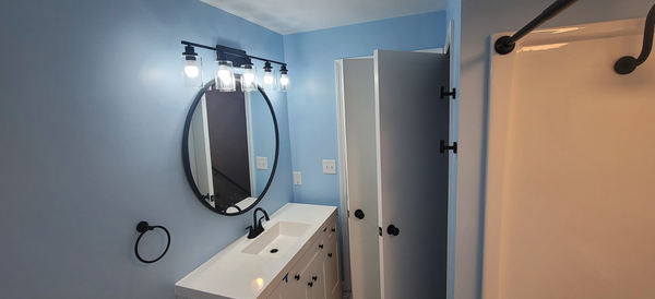 Kern Painting And Maintenance Logo