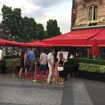 Le Fouquet's - French Near Me - Paris, 75