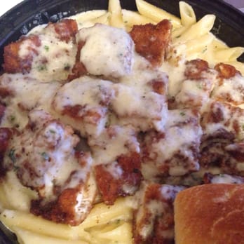 Johnny Napkins - Chicken Alfredo $10.95 - Pizza Near Me - Union, New Jersey Johnny Napkins - Chicken Alfredo $10.95 - Pizza Near Me - Union, New Jersey