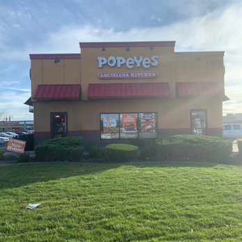 Popeyes Louisiana Kitchen - Full building - Chicken Wings Near Me - Modesto, California Popeyes Louisiana Kitchen - Full building - Chicken Wings Near Me - Modesto, California