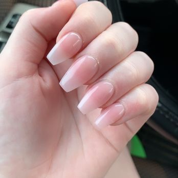 Daisy Nails - Nail Salons Near Me - Eden Prairie, Minnesota