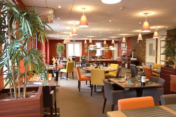 Best Western The Hotel Versailles by null