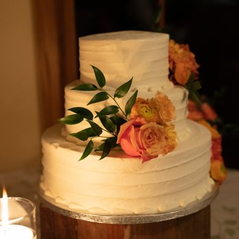 The Cakeroom - Our delicious wedding cake! - Cupcakes Near Me - Washington, DC, District of Columbia