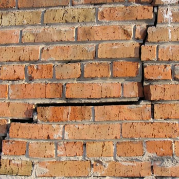 Zegarra Home Inspections - Brick wall structural damage - Home Inspectors Near Me - Vancouver, British Columbia Zegarra Home Inspections - Brick wall structural damage - Home Inspectors Near Me - Vancouver, British Columbia