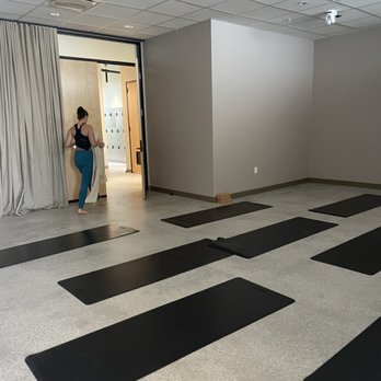 Dandelight Boutique Studio - Yoga room - Yoga Near Me - Delray Beach, Florida