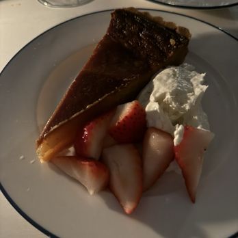 Mandolin Aegean Bistro - Honey pie - Mediterranean Near Me - Miami, Florida