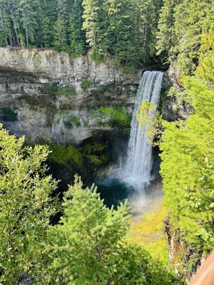 Brandywine Falls Provincial Park by null