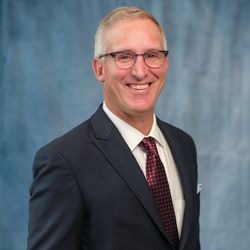Coastal Vascular & Vein Center - Kristian Hochberg, MD