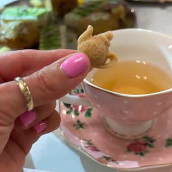 Corbeaux Wine & Tea House - Imperial tea royal and raw sugar in tea pot shape - Wine Bars Near Me - Temecula, California Corbeaux Wine & Tea House - Imperial tea royal and raw sugar in tea pot shape - Wine Bars Near Me - Temecula, California