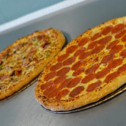Uncle Nick's Pizza - 14" Pepperoni / 14" Full House