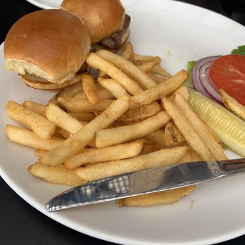 Tavern On The Point - Filet Sliders - Cocktail Bars Near Me - Chicago, Illinois Tavern On The Point - Filet Sliders - Cocktail Bars Near Me - Chicago, Illinois