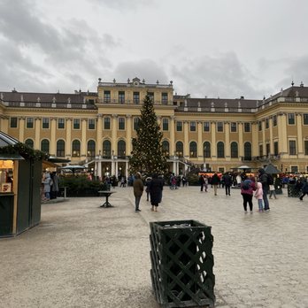Schloss Schönbrunn - Landmarks & Historical Buildings Near Me - Vienna, 9
