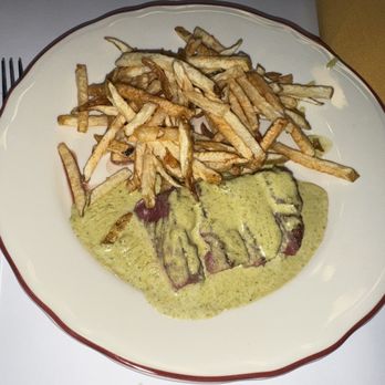 Entrecôte Restaurant - First round of food - French Near Me - Vancouver, British Columbia Entrecôte Restaurant - First round of food - French Near Me - Vancouver, British Columbia