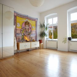 Moksha - Yoga.Massage.Workshops - Der Yoga- und Massageraum