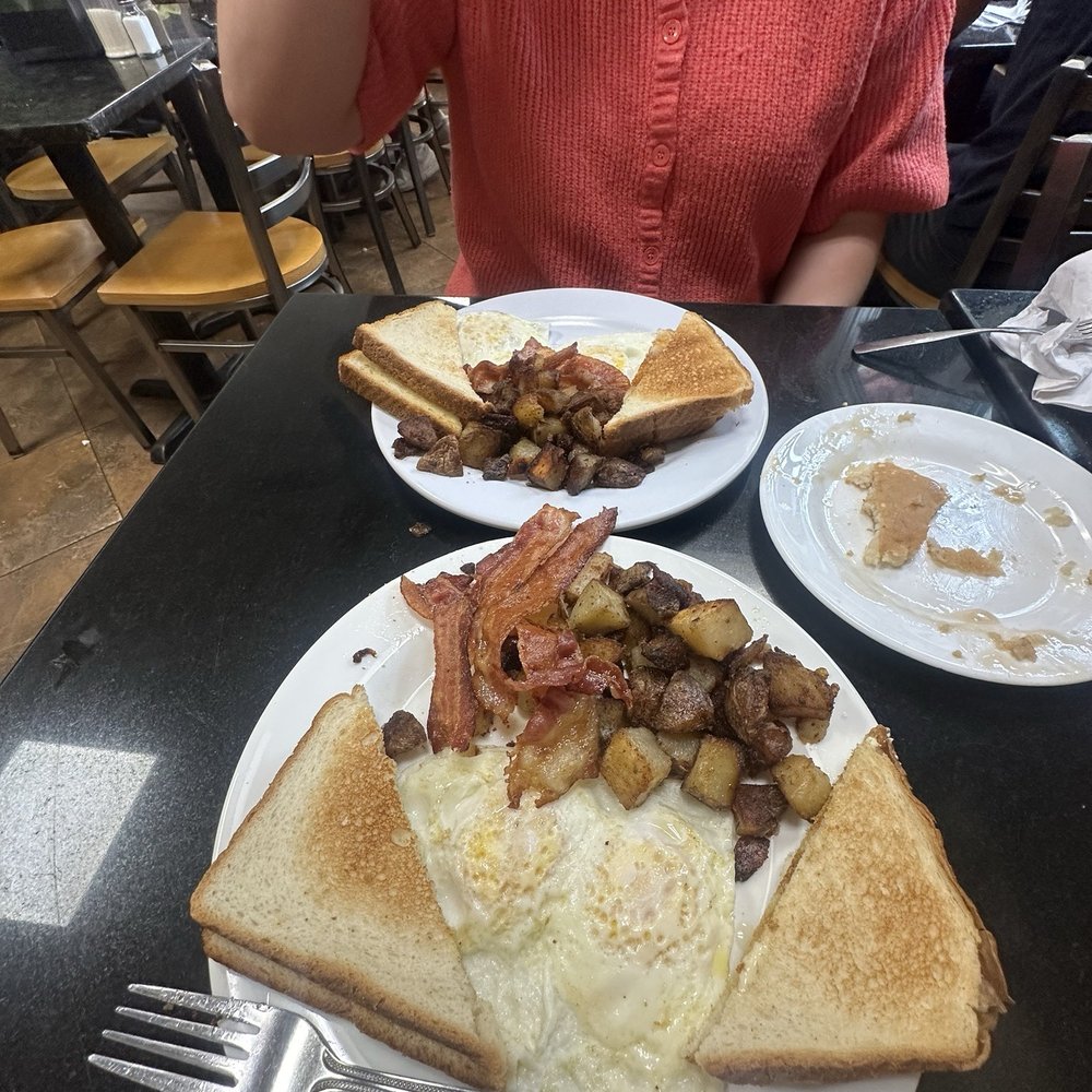Theo's Cozy Corner - Breakfast & Brunch Near Me - Boston, Massachusetts Theo's Cozy Corner - Breakfast & Brunch Near Me - Boston, Massachusetts