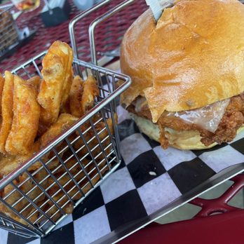 Exit Zero Filling Station - Chicken sandwich - Burgers Near Me - Cape May, New Jersey Exit Zero Filling Station - Chicken sandwich - Burgers Near Me - Cape May, New Jersey