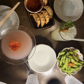 Waikiki Shokudo - Edamame drinks, and appetizers - Izakaya Near Me - Honolulu, Hawaii