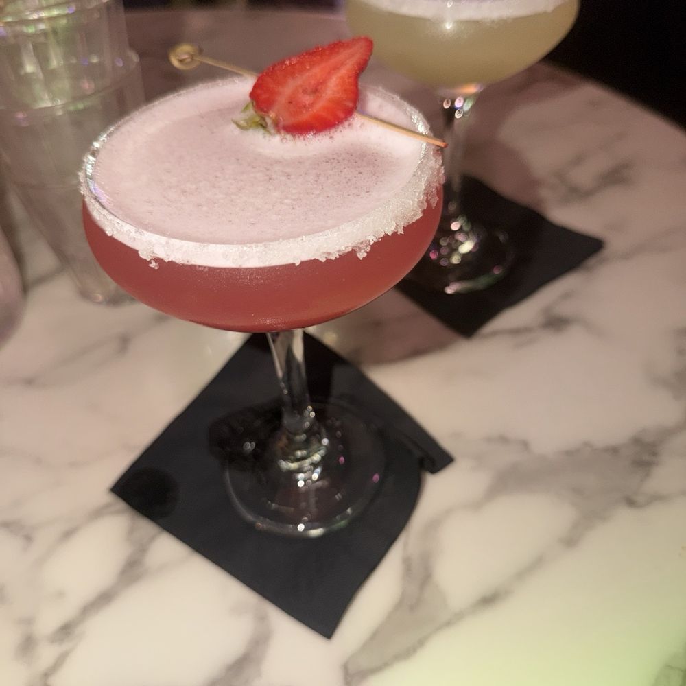 Maya Lounge - Strawberry lemon drop and regular lemon drop - Lounges Near Me - Houston, Texas