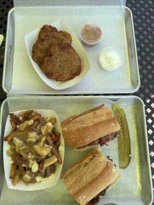 Berg's Smoked Meat & Poutine by null