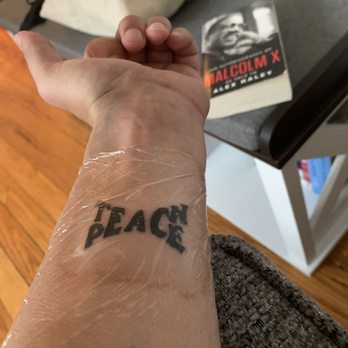 Old Hearts Tattoo & Arts - Tattoo Near Me - Cincinnati, Ohio